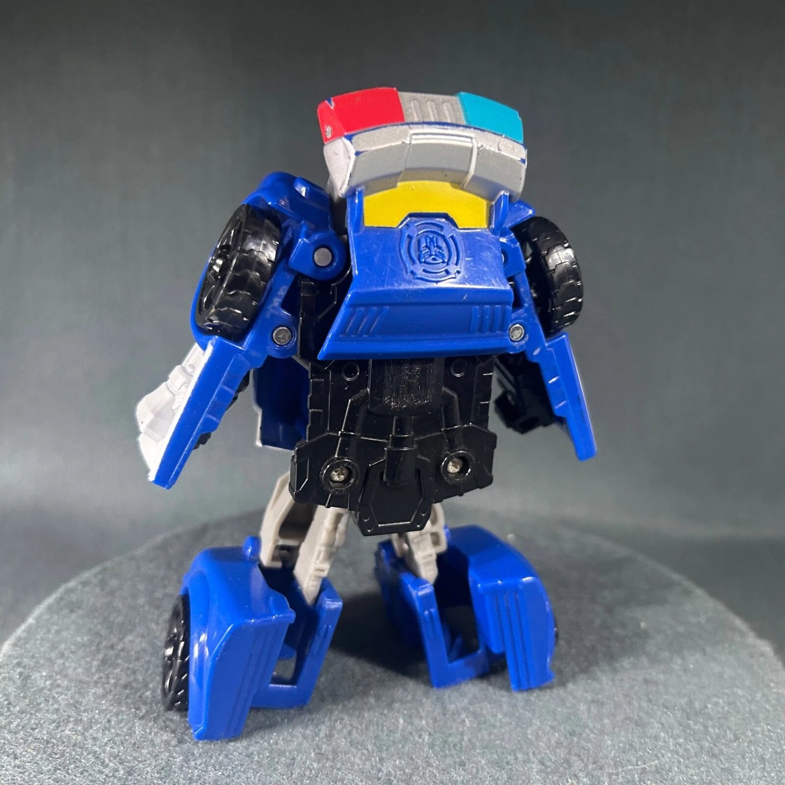 hasbro transformers rescue bots chase police car playskool heroes 
