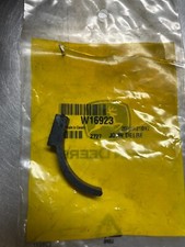 W16923   Genuine OEM  John Deere  SHEILD RETAINER