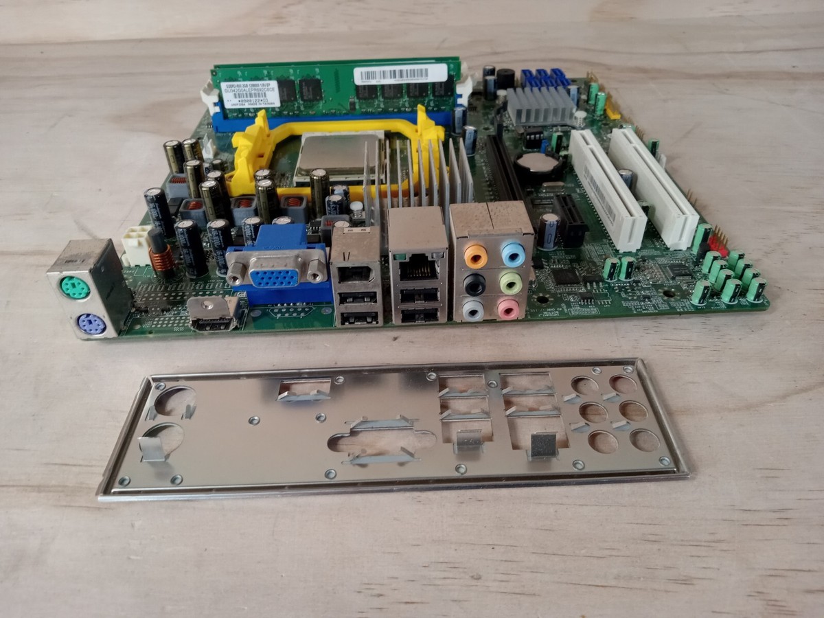 CPU momo Acer Veriton Foxconn RS780M03A1-8KSDH Motherboard CPU Phenom