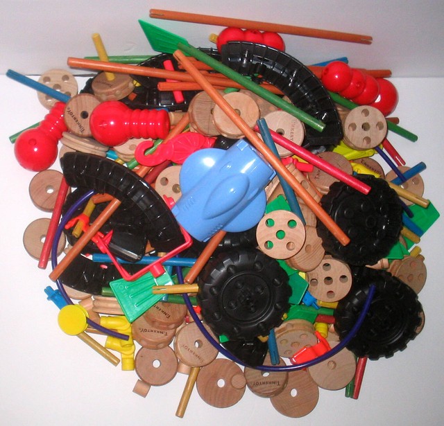 Modern Preschool Wood TINKER TOYS Tinkertoy TINKERTOYS 290 Pieces eBay