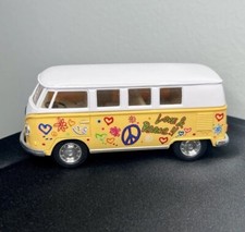 Kinsmart 1962 Volkswagen Classical Bus 1:32 Diecast Love Peace Decals 5 Yellow