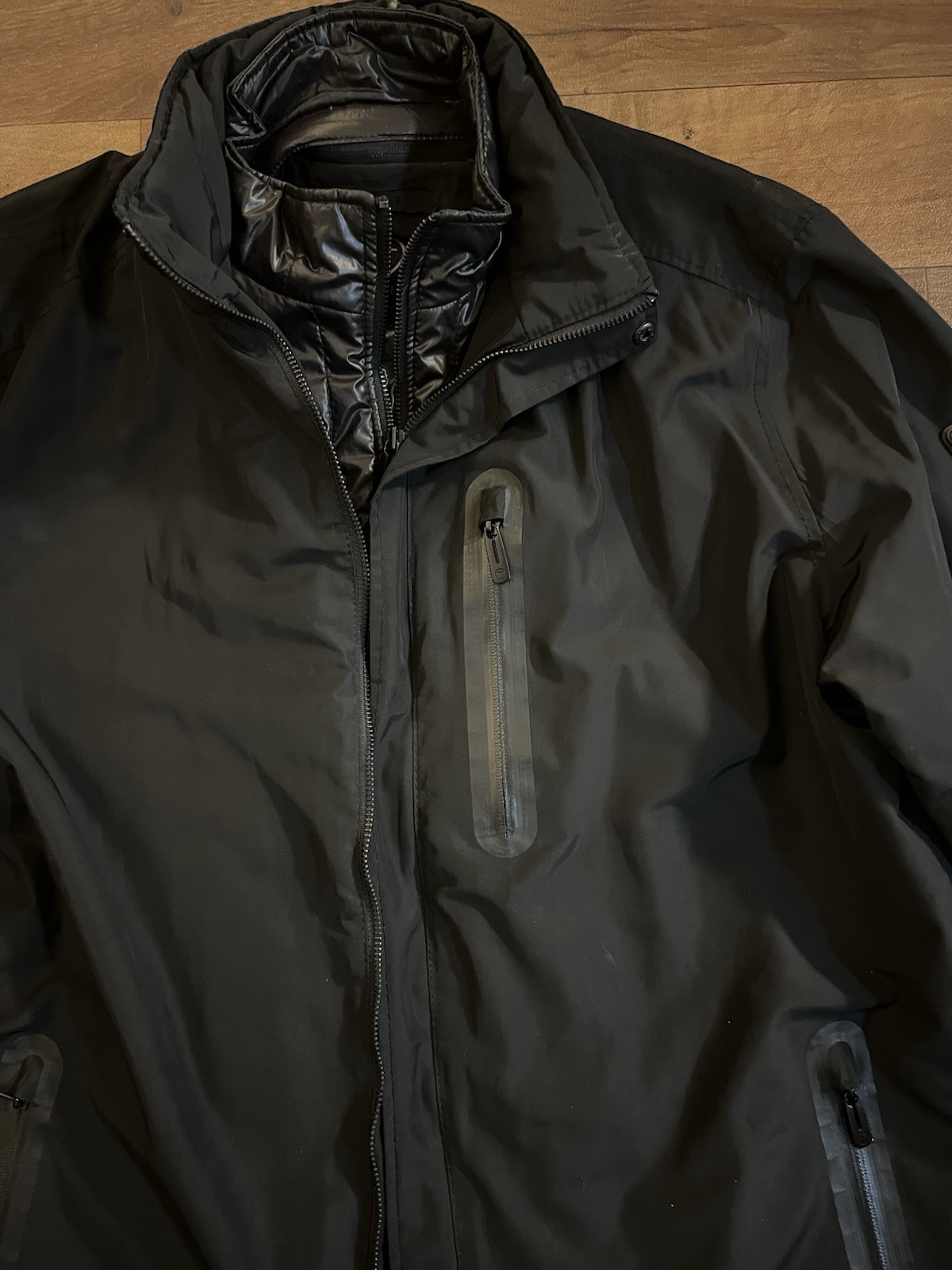 Tumi Tech Softshell L Large Full Zip Lined Mens J… - image 4