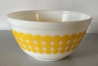 Vintage Pyrex Yellow Polka Dot 1.5 QT Nesting Mixing Bowl 402 Retro 1967