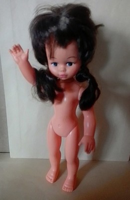 Vintage Puppe '' BY PLAYMATES HONG KONG 6102  B