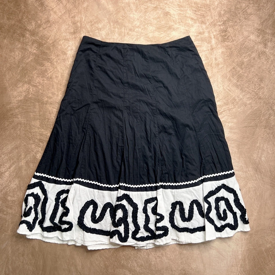 Falda midi gótica vintage años 90 Allison Taylor blanca y negra geométrica con volantes dobladillo Foto 2 de 4