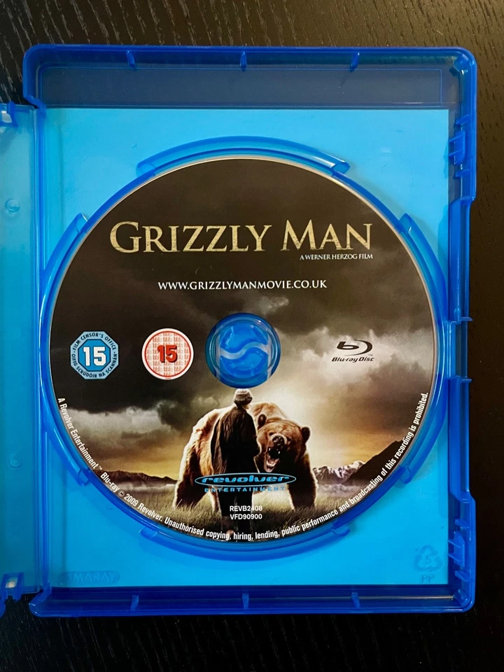 Grizzly Man (Blu-ray, 2009) - Image 3 of 3