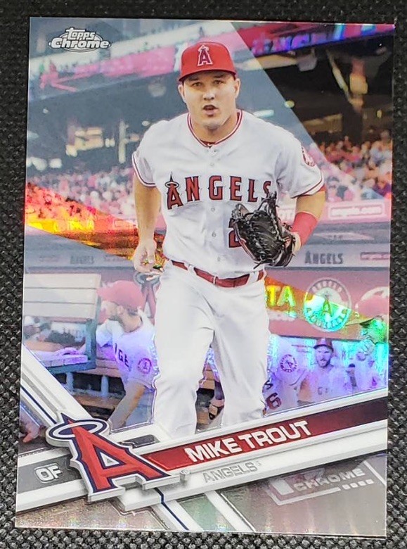 MIKE TROUT 2017 TOPPS CHROME 200 WHITE JERSEY-REFRACTOR 🔥