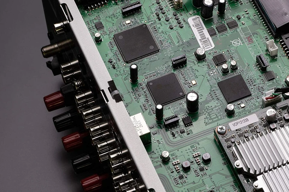 Denon AVR-X2700H 7.2-Channel 8K Ultra HD AV Surround Receiver Black 2020 AC 100V - Image 3 of 4