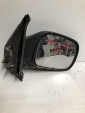 Retroviseur droit (ou coque) Nissan SERENA