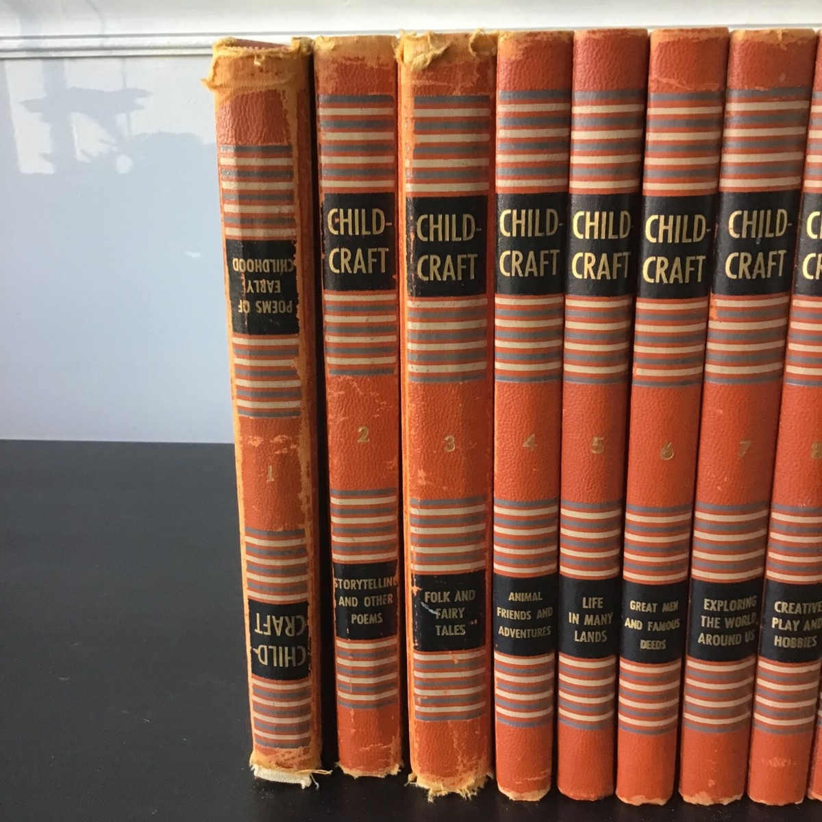 Childcraft　英語版　海外　児童書　箱入　ヴィンテージ Vintage 1949 Childcraft Set of 12 Books Orange Volumes 1-12 Set