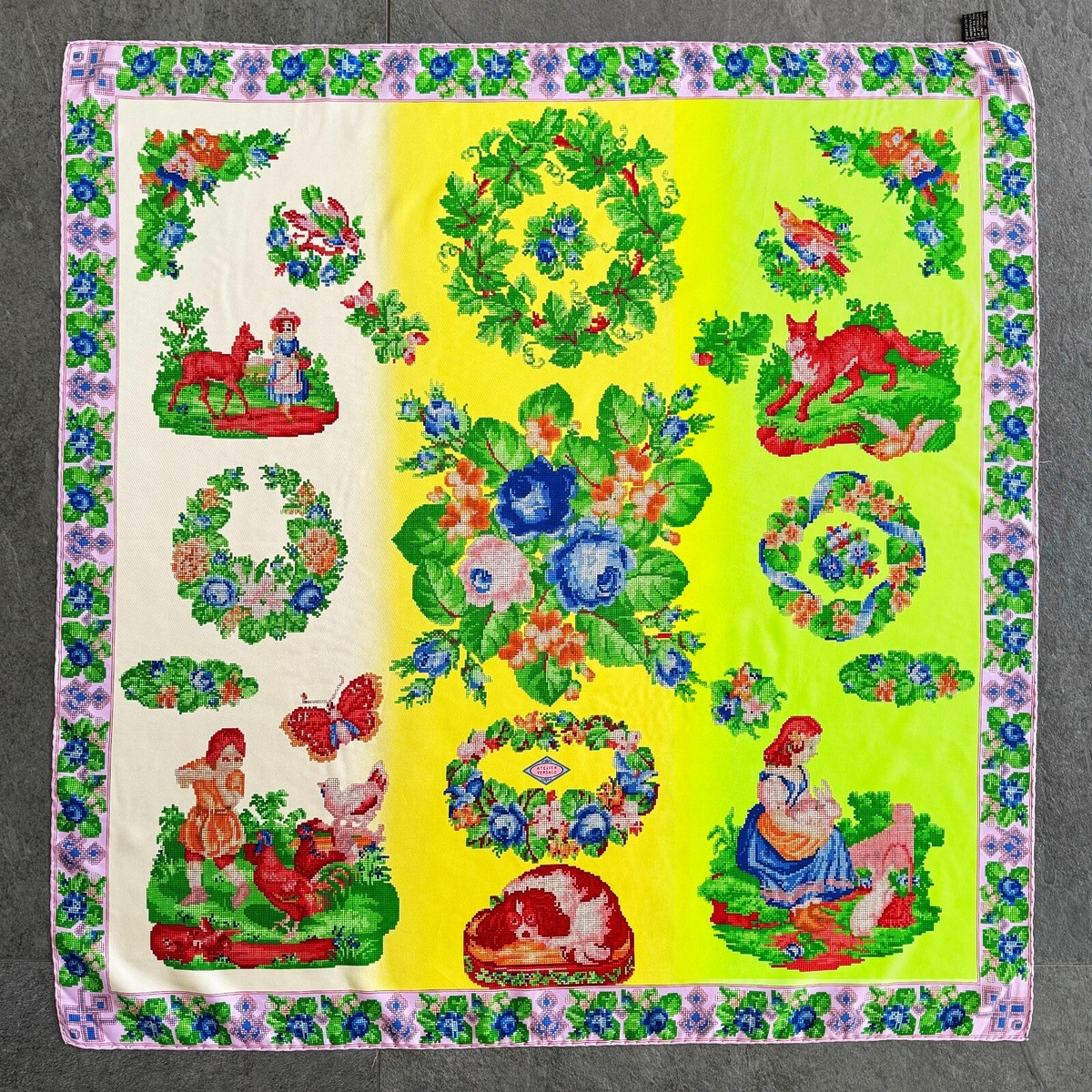 GIANNI VERSACE silk scarf Floral Cross Stitch print size 34