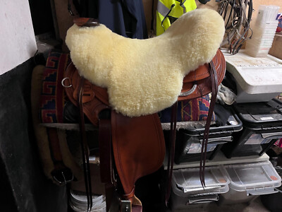 Lammfell Sattelauflage für Westernsattel Universalgröße70x70cm,Gerberei Oechslen