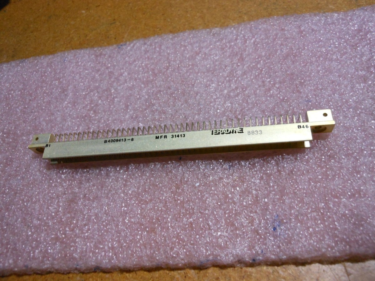 TERADYNE / AMPHENOL CONNECTOR # B4009413-6 NSN: 5935-01-137-5278