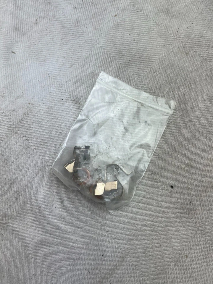 Pinza de freno de disco delantera derecha Wearever 18-B5008N; Dodge Ram 1500 2006-2008 Foto 4 de 4