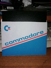 Compilation Giochi composta da 18 floppy disk per Commodore 64