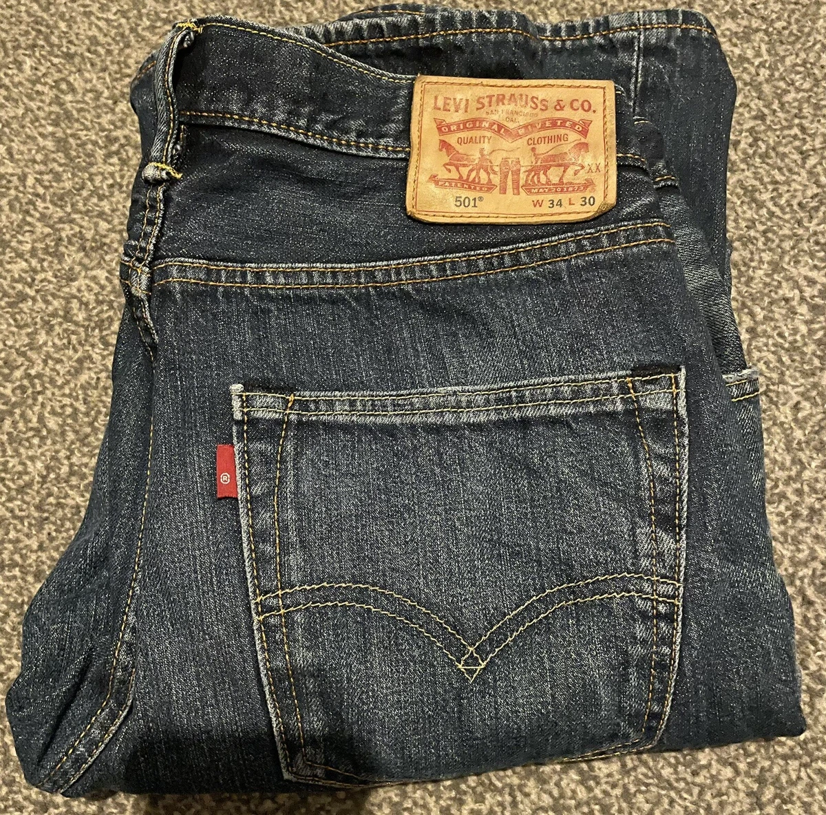 Levi strauss top & co 501