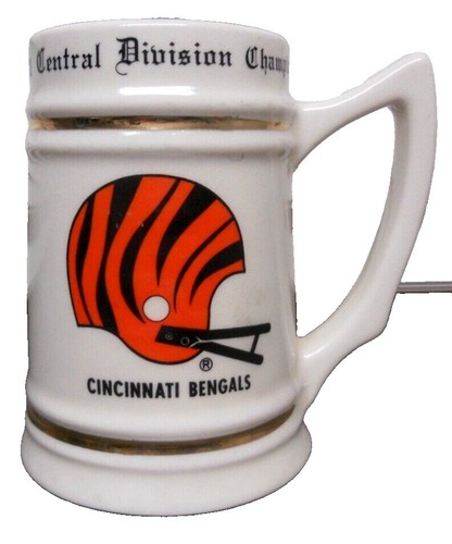 $5 coffee mugs The Five Logo Personalized Black Mug main image 0