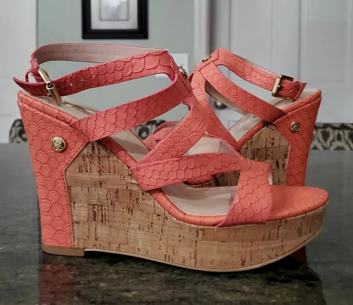 Guess Croc Coral Pink Women s Size 7 Wedge Sandal eBay