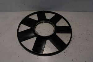 BMW 5 Touring E39 Lüfterflügel 2243303 2.50 Diesel 2003 33290688