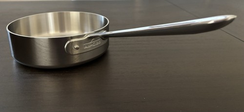 All-Clad 2 Quart D3 Edelstahl poliert Bratpfanne mit Deckel NEU - Bild 4 von 6