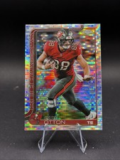 2025 Topps Chrome #284 Cade Otton Pulsar Refractor Buccaneers