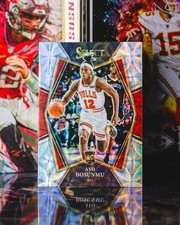 2021-22 Panini Select 3154 Ayo Dosunmu Scope Prizm Rookie Chicago Bulls