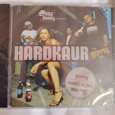SONA FAMILY HARDKAUR BHANGRA MUSIC AUDIO CD RARE NEW SAME DAY DISPATCH