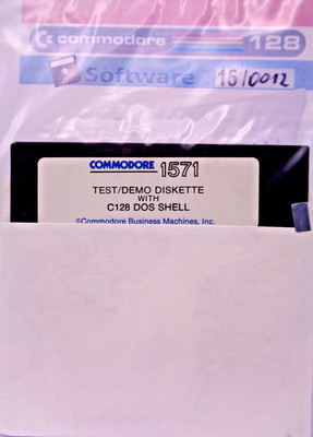 COMMODORE 128 -- 1571 TEST / DEMO FLOPPY DISK WITH C128 DOS SHELL (COMMODORE DISK)