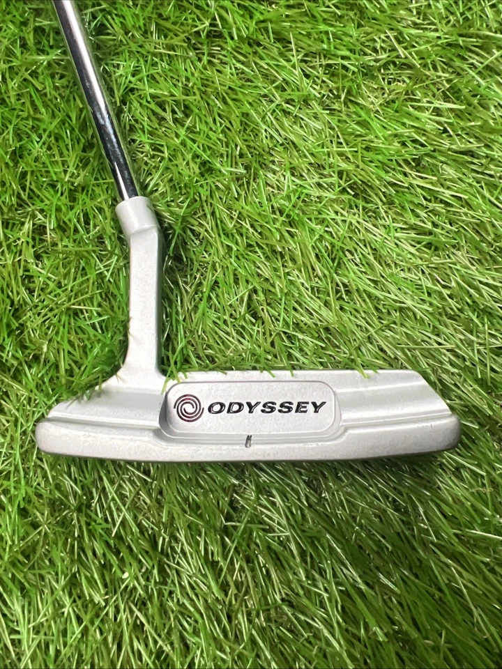 Odyssey White Hot OG Two Putter RH 34" Ping Grip - Image 3 of 4