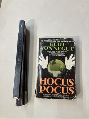 Hocus Pocus englisch english berkley Vonnegut, Kurt vonnegut hocus pocus book