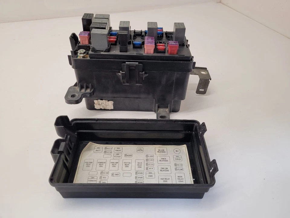 2004 2005 2006 2007 2008 CHEVROLET AVEO Fuse Box Engine Ntbk  - Image 2 of 4