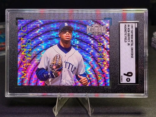 1997 Skybox Metal Universe Ken Griffey Jr #4 Magnetic Field  ***SGC 9