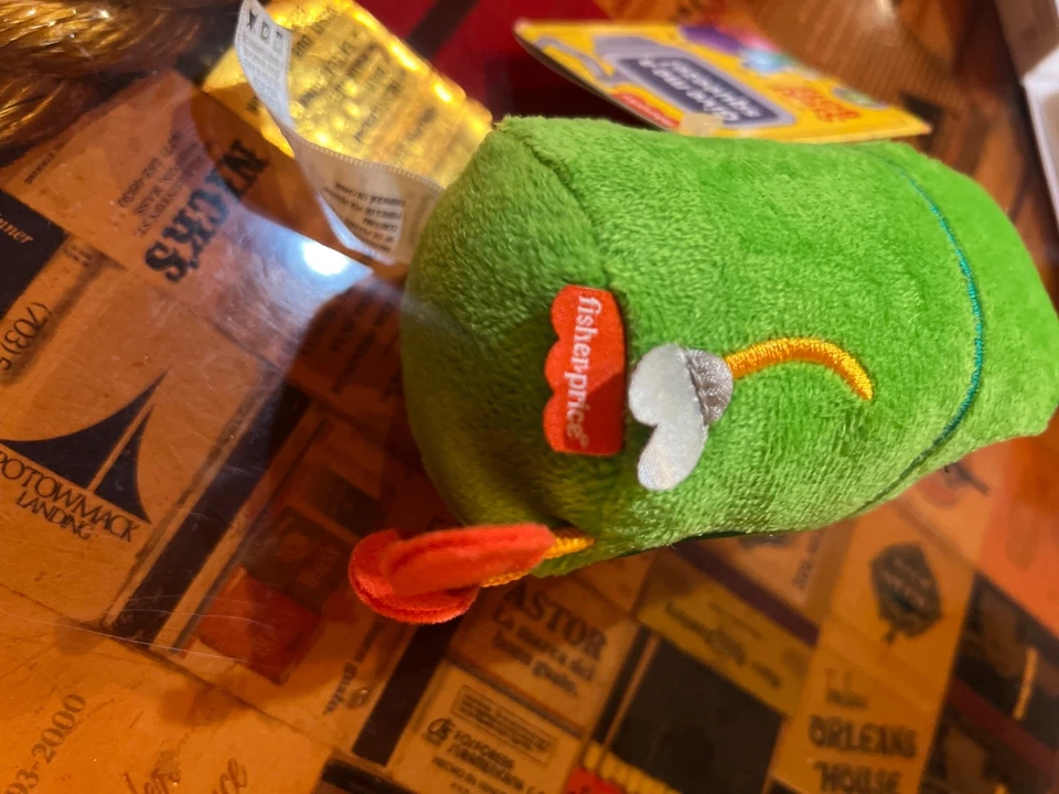 Fisher Price Story 机器人 会说话 5 英寸 毛绒填充动物玩具 罕见 绿色 — 第 3/3 张图片