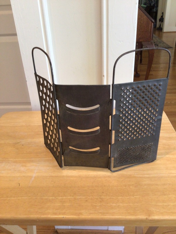 Vtg  Cheese &Veg Shredder grater 3 hinged parts,folds down for easy storage Rare