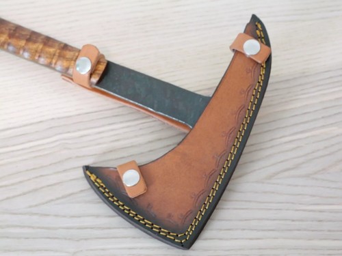 Throwing Axe Tomahawk Hand Forged High Carbon Steel Rustic Wood Handle Sheath - Picture 4 of 5