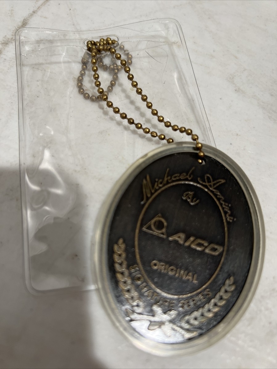 aimi　0808 AICO Furniture Michael Amini Original Oval Metal Hanging Medallion