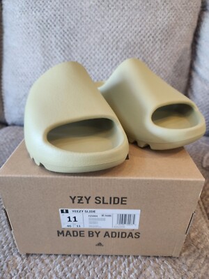 Brand New Adidas Yeezy Slides YZY SLIDE RESIN US Size 11 Men's RESIN