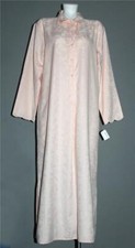 VTG Natori Shimmery Jacquard Peach Scroll Scalloped Cuffs Button Robe Wm's M NWT