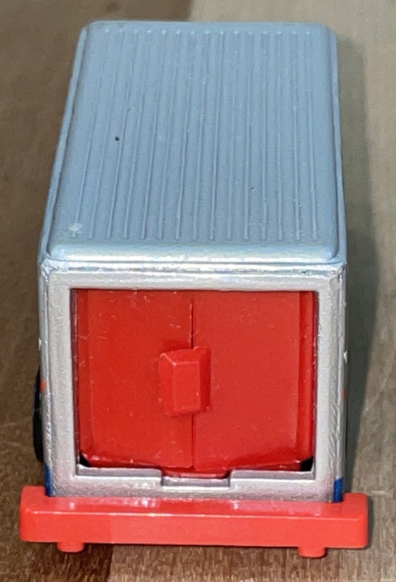 Picture 3 of 10