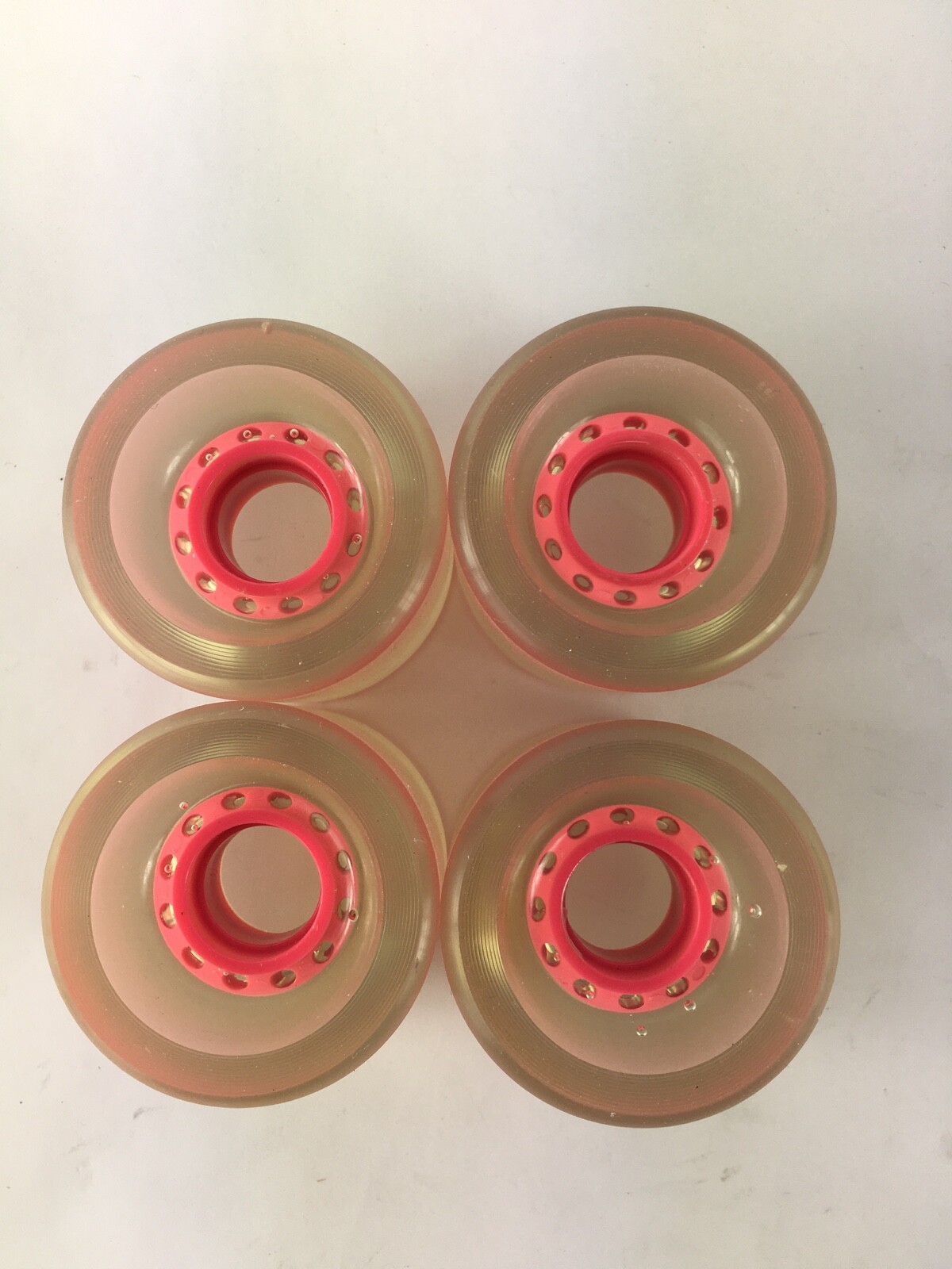 Cruiser CLEAR BRIGHT Pink CORE GUMMY Skateboard Wheels 82A 62 mm Stone