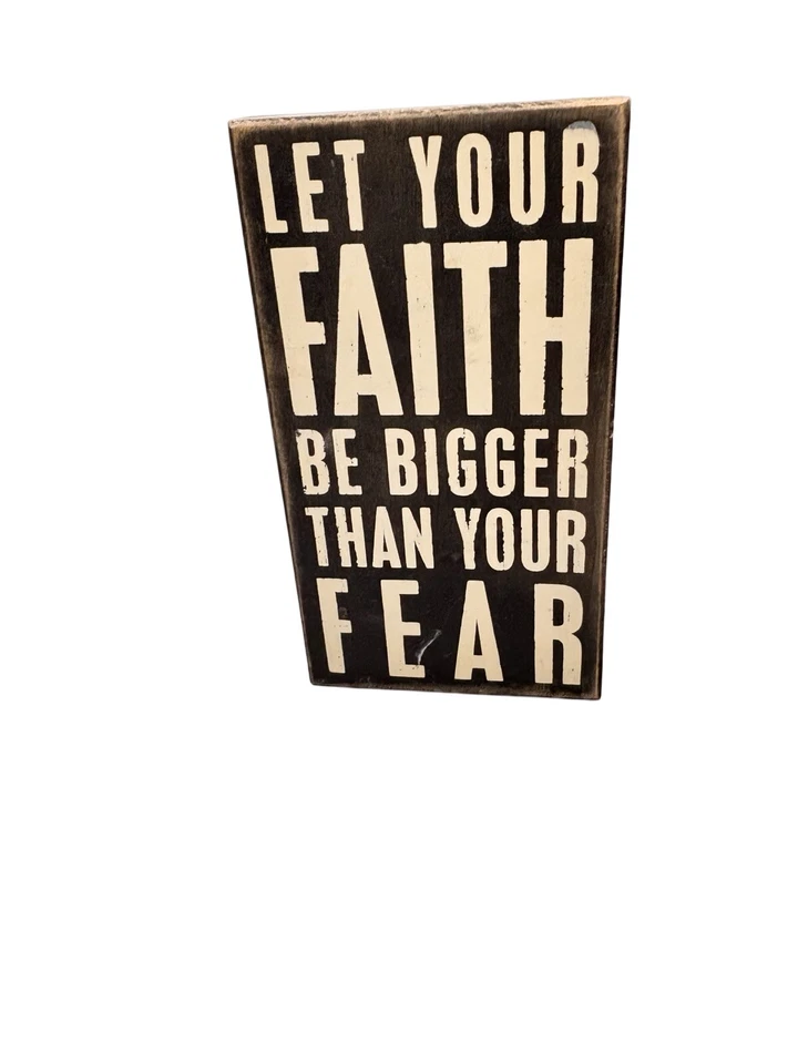 "Letrero de caja clásico de Kathy para decoración del hogar She Shed, 5x 7"" Faith Bigger Than Your Fear"  Foto 4 de 4