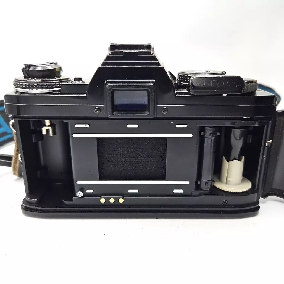 Kit de cámara Minolta X-700 35 mm Film SLR con lente de 50 mm, probado y funcionando Foto 3 de 4