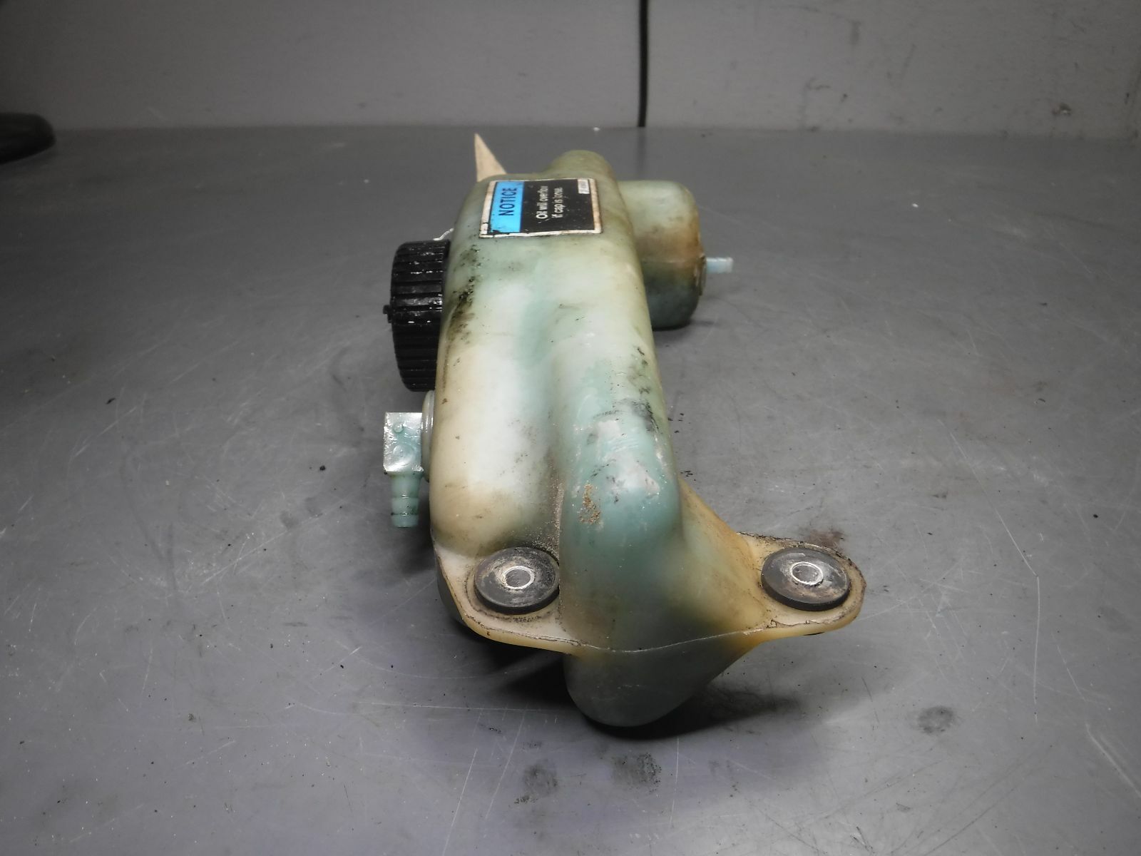 2001 SEADOO MERCURY 240 OIL INJECTION RESERVOIR TANK OEM 994436 eBay