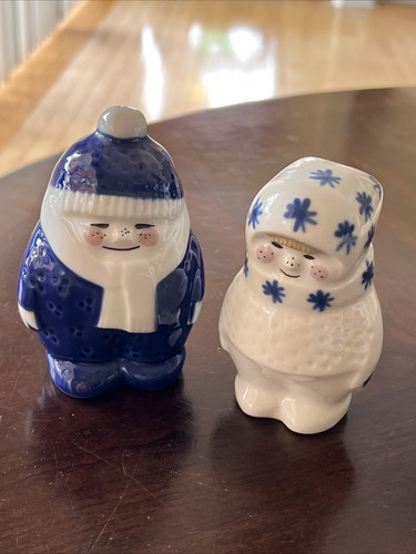 2 - Porsgrund Porcelain Figurines Boy & Girl Norway 1970s Blue White Winter - Picture 9 of 19