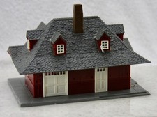 Small Town Station Warehouse Ho Scale model train Building Built item 6" by 4"