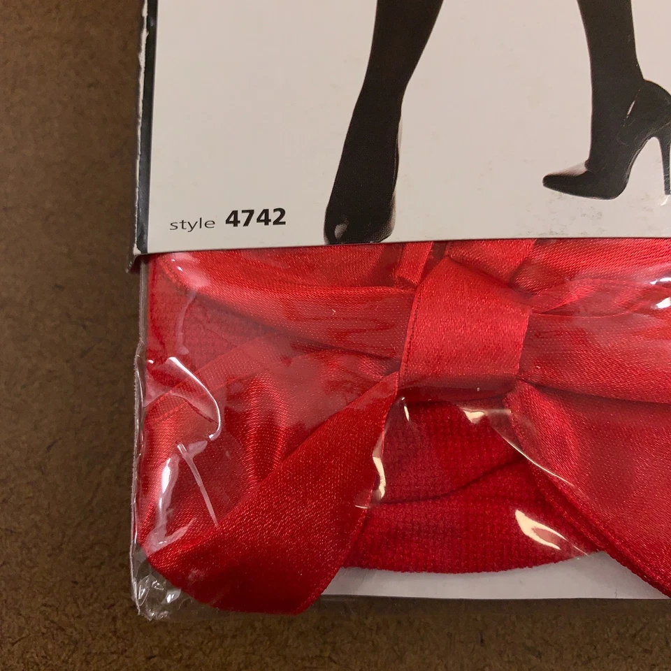 Medias muslo opacas acento moño rojo talla única muslo hoiseery muslo muslo nuevas con etiquetas Foto 4 de 4