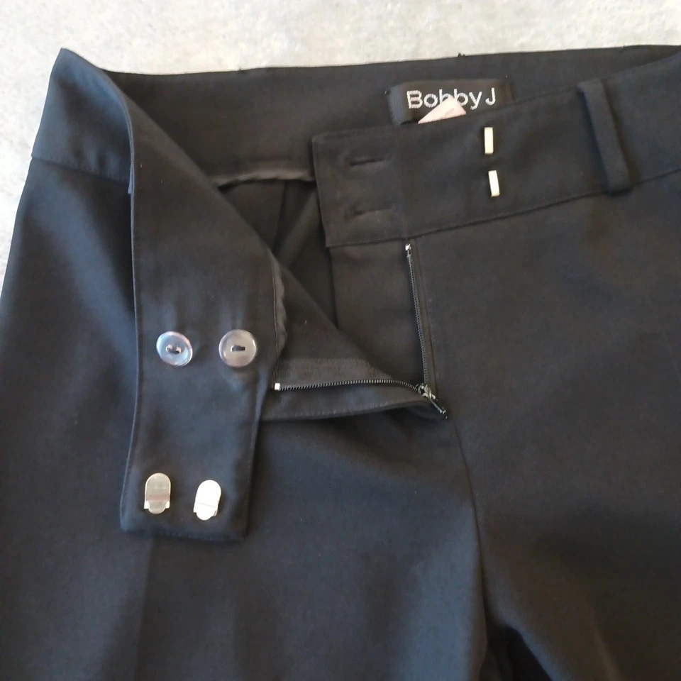 Pantalones de vestir Bobby J para mujer talla 5 negros con puños bootleg 30x31 tiro medio Foto 4 de 4