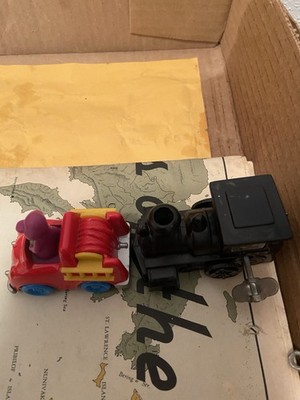93 Lions Group Kid Dinosaur And Wind Up Train Unknown Name