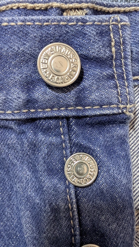 Short en jean Levi’s 501 Vintage – W30 (Coupe Taille Haute 34/XS) – Bleu délavé - Photo 3/4