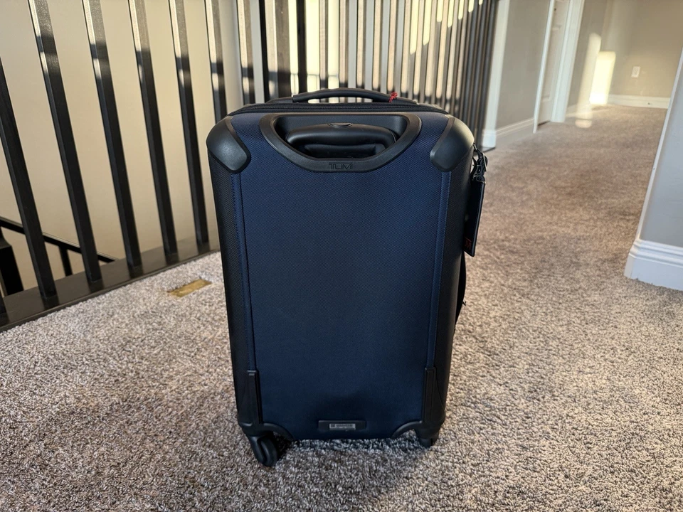 NWT Tumi Gen 4.2 Navy & Black International Expandable 4 Wheel Carry On ($775) - Image 2 of 4